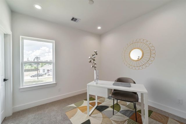 4430 Edmund Street, Houston, TX 77020