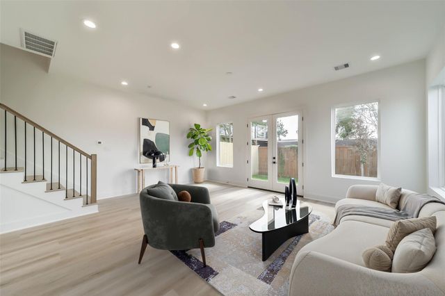 4430 Edmund Street, Houston, TX 77020