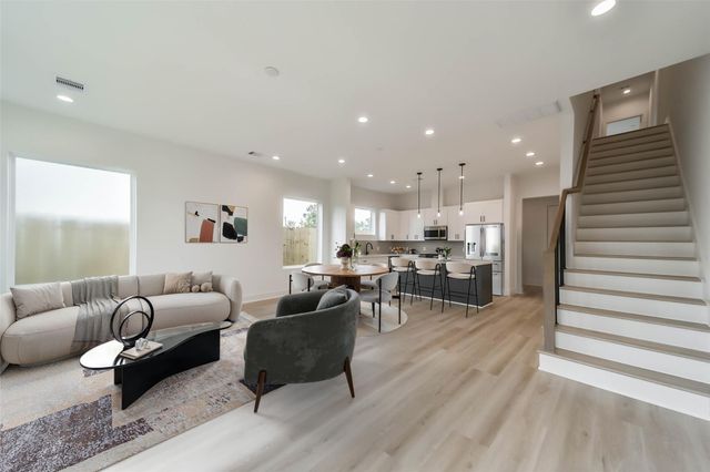 4430 Edmund Street, Houston, TX 77020