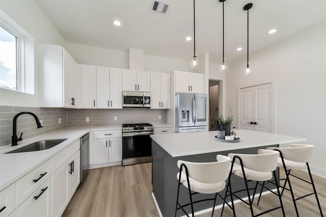 4430 Edmund Street, Houston, TX 77020