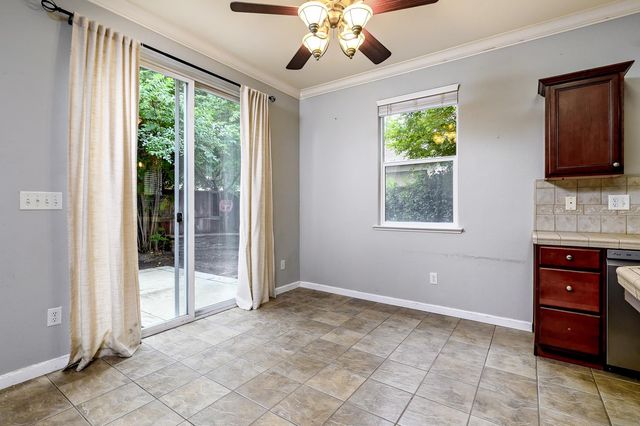 793 W Bordeaux Lane, Clovis, CA 93619