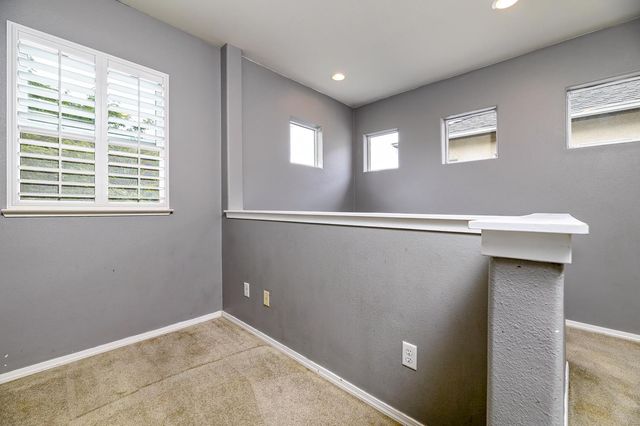 793 W Bordeaux Lane, Clovis, CA 93619