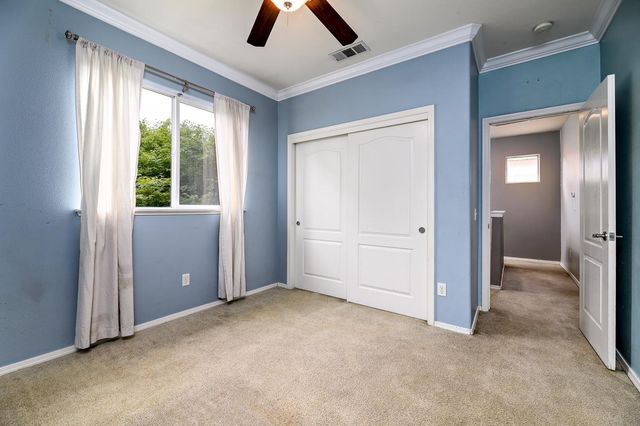 793 W Bordeaux Lane, Clovis, CA 93619
