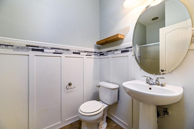 793 W Bordeaux Lane, Clovis, CA 93619