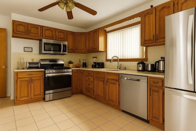 469 Windsor Street 1, Cambridge, MA 02141