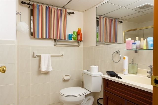 469 Windsor Street 1, Cambridge, MA 02141