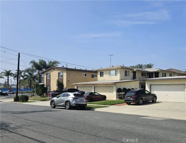 17337 S Denker Avenue, Gardena, CA 90247
