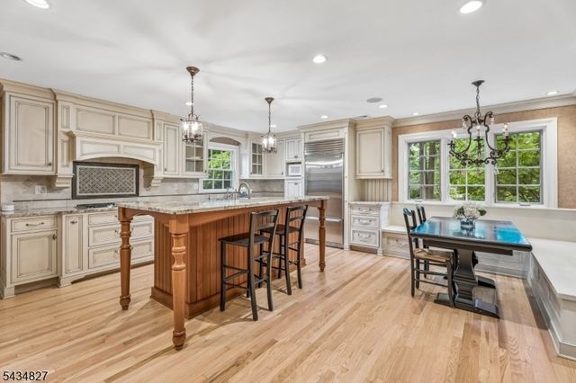 10 West Lane, Madison Boro, NJ 07940
