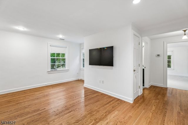 10 West Lane, Madison Boro, NJ 07940