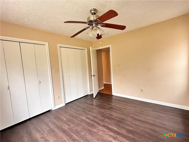 906 N Lbj Drive 6, San Marcos, TX 78666