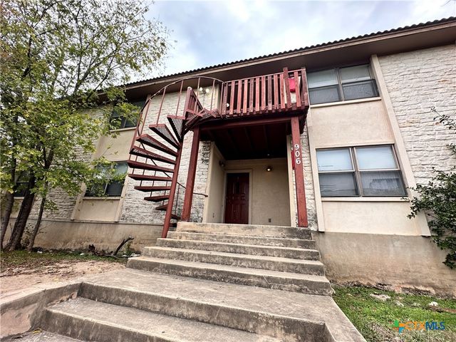 906 N Lbj Drive 6, San Marcos, TX 78666
