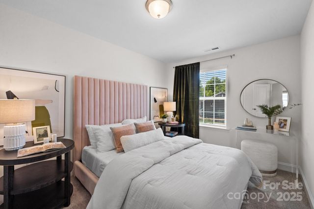 2966 Clyde Drive, Charlotte, NC 28208