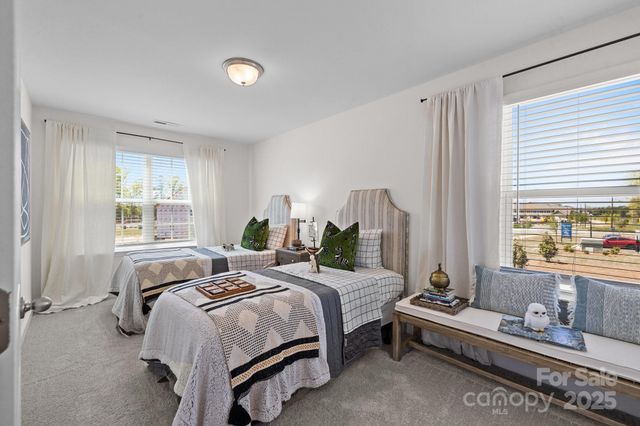 2966 Clyde Drive, Charlotte, NC 28208