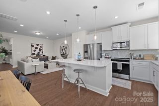 2966 Clyde Drive, Charlotte, NC 28208