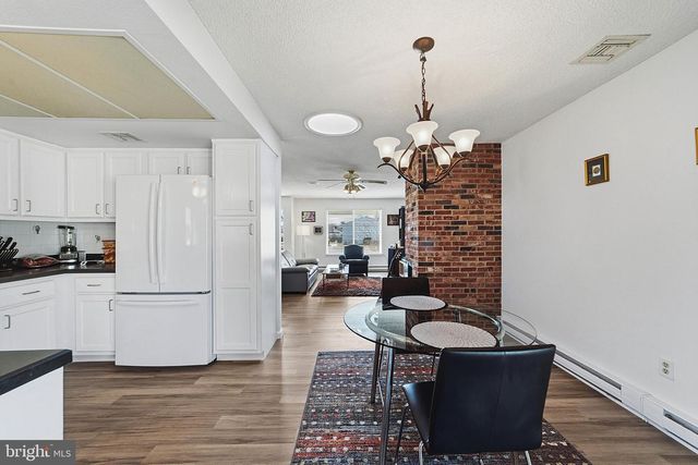 21-B CELTIS PLZ, Monroe Township, NJ 08831