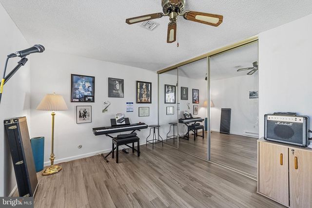 21-B CELTIS PLZ, Monroe Township, NJ 08831