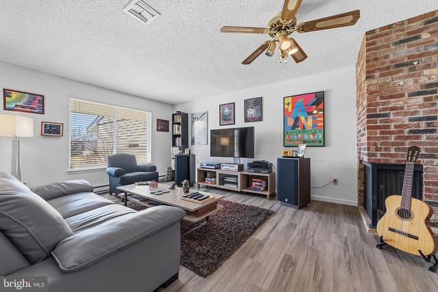 21-B CELTIS PLZ, Monroe Township, NJ 08831