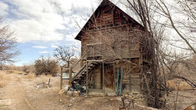 1150 N OTTESON HOLLOW LN, Huntington, UT 84528