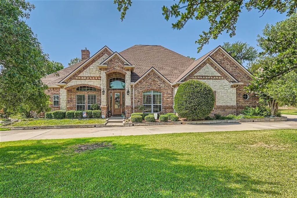 197 Park Place Circle, Cresson, TX 76035 — exterior