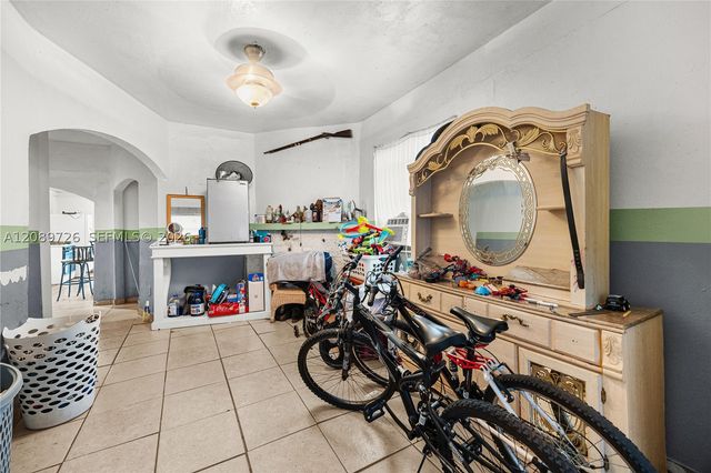 618 N D St, Boynton Beach, FL 33460