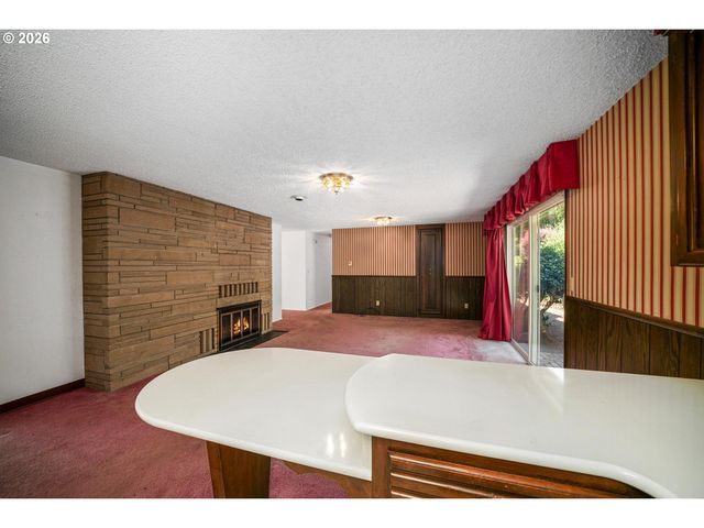 3385 GLEN CREEK Rd, Salem, OR 97304