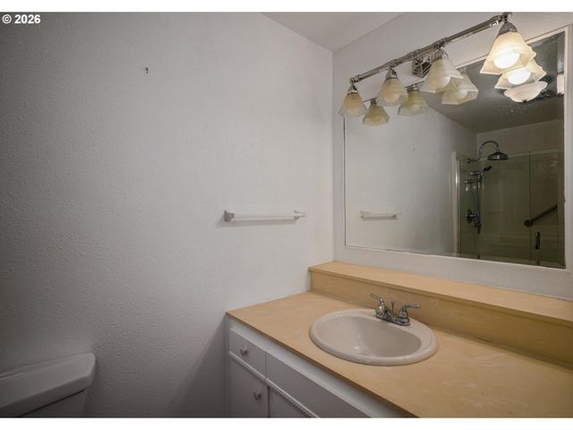 3385 GLEN CREEK Rd, Salem, OR 97304