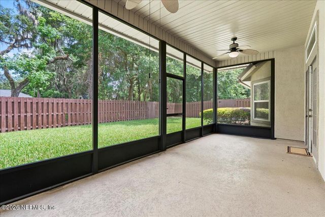 12743 CAMELLIA BAY Drive E, Jacksonville, FL 32223