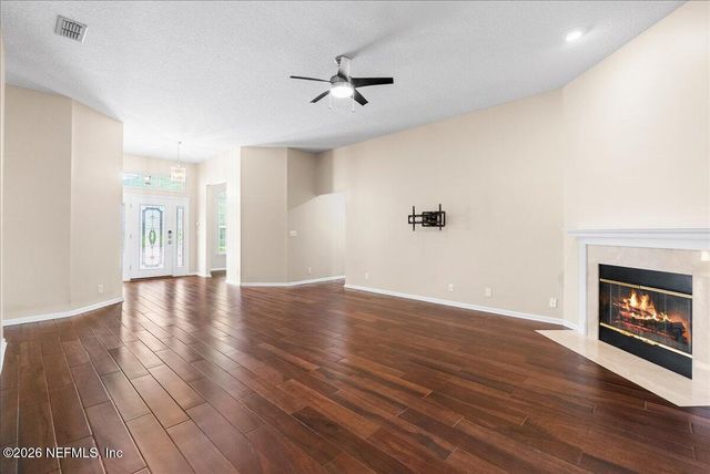 12743 CAMELLIA BAY Drive E, Jacksonville, FL 32223