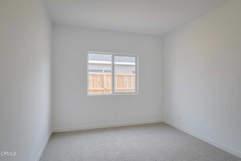 Image 18 of property listing at 9627 Maple Terrace Lane, Shafter, CA 93263
