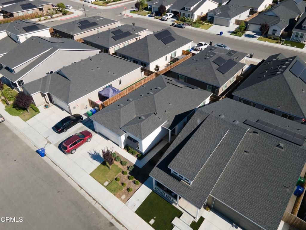 Image 21 of property listing at 9627 Maple Terrace Lane, Shafter, CA 93263