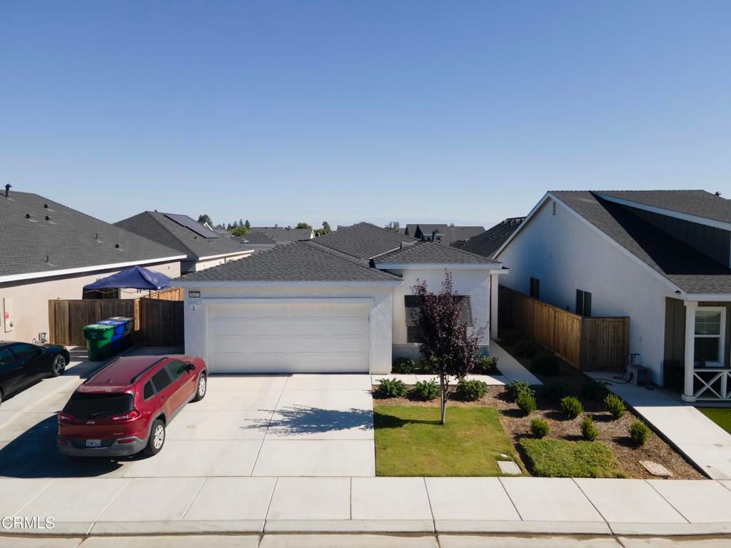Image 23 of property listing at 9627 Maple Terrace Lane, Shafter, CA 93263