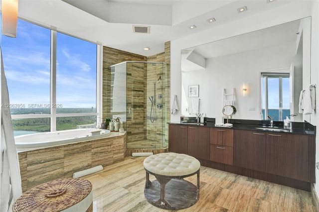 16001 Collins Ave 3406, Sunny Isles Beach, FL 33160