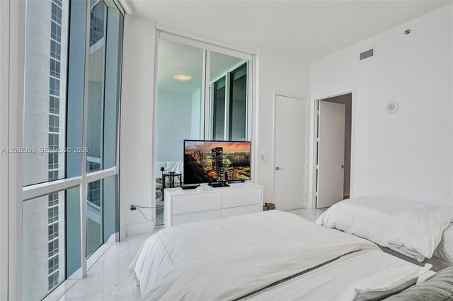 16001 Collins Ave 3406, Sunny Isles Beach, FL 33160
