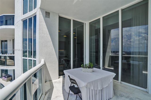 16001 Collins Ave 3406, Sunny Isles Beach, FL 33160