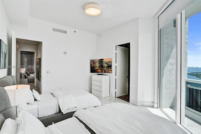 16001 Collins Ave 3406, Sunny Isles Beach, FL 33160