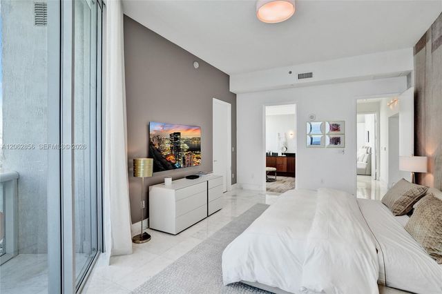 16001 Collins Ave 3406, Sunny Isles Beach, FL 33160