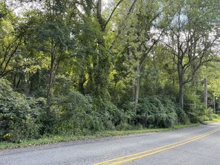 60 Logan Street, Hillsdale, MI 49242