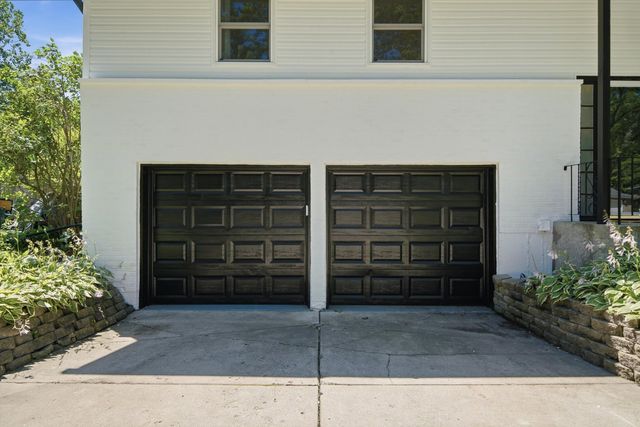 917 E Morris Drive, Palatine, IL 60074
