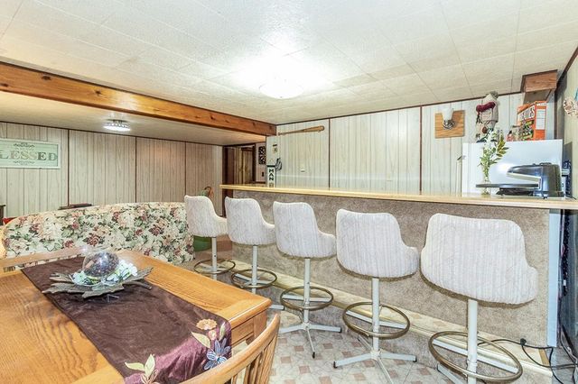 714 S NASH STREET, Hortonville, WI 54944