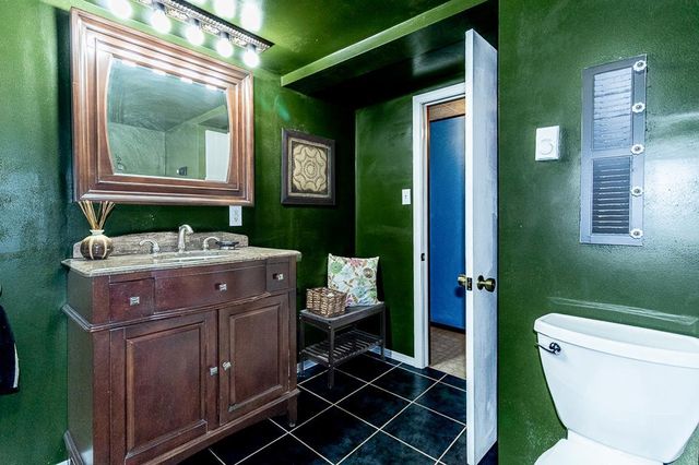 714 S NASH STREET, Hortonville, WI 54944