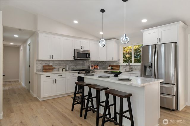 336 NE 175th Street, Shoreline, WA 98155