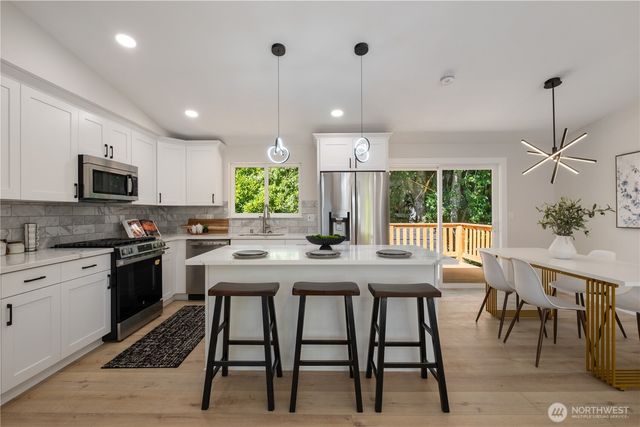 336 NE 175th Street, Shoreline, WA 98155