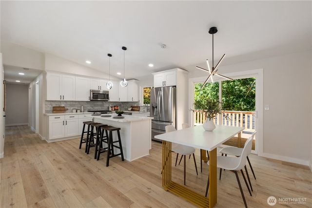 336 NE 175th Street, Shoreline, WA 98155