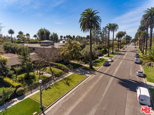 506 Georgina Avenue, Santa Monica, CA 90402