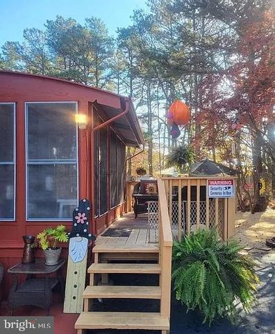 79 MARTIN DR, Whiting, NJ 08759