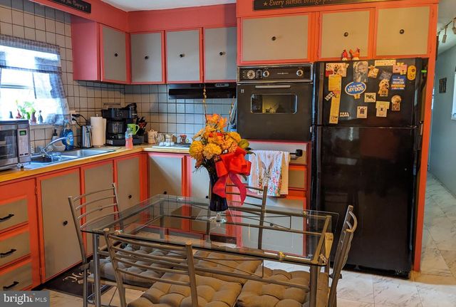 79 MARTIN DR, Whiting, NJ 08759