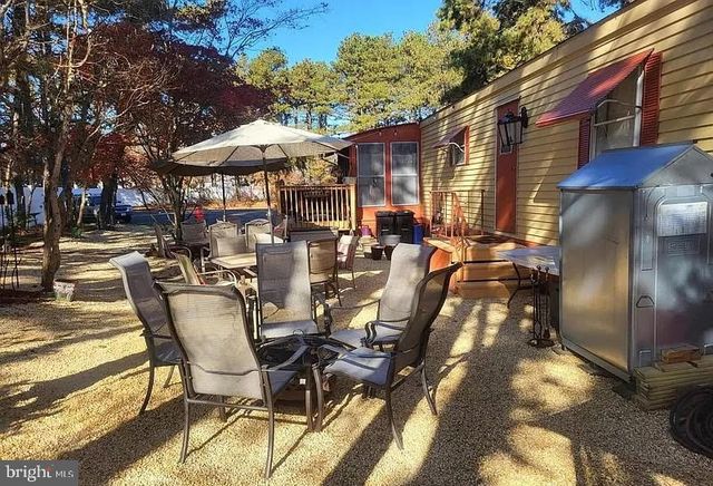 79 MARTIN DR, Whiting, NJ 08759