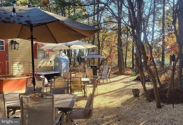 79 MARTIN DR, Whiting, NJ 08759