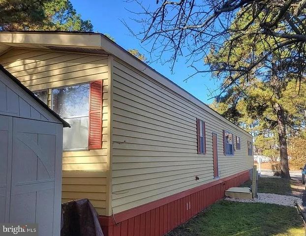 79 MARTIN DR, Whiting, NJ 08759