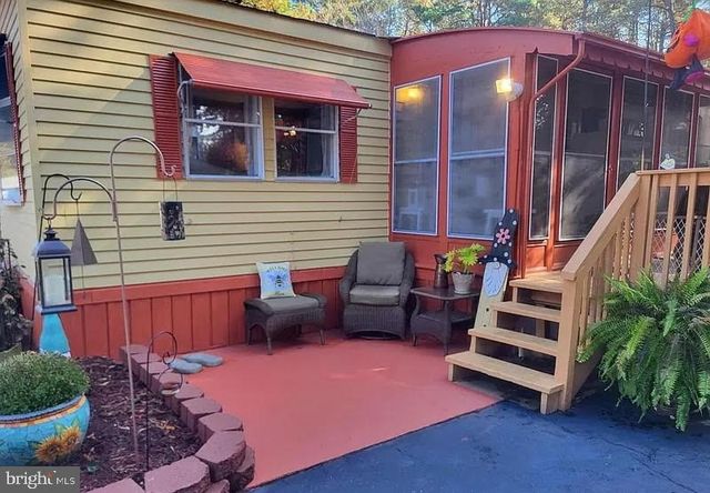 79 MARTIN DR, Whiting, NJ 08759